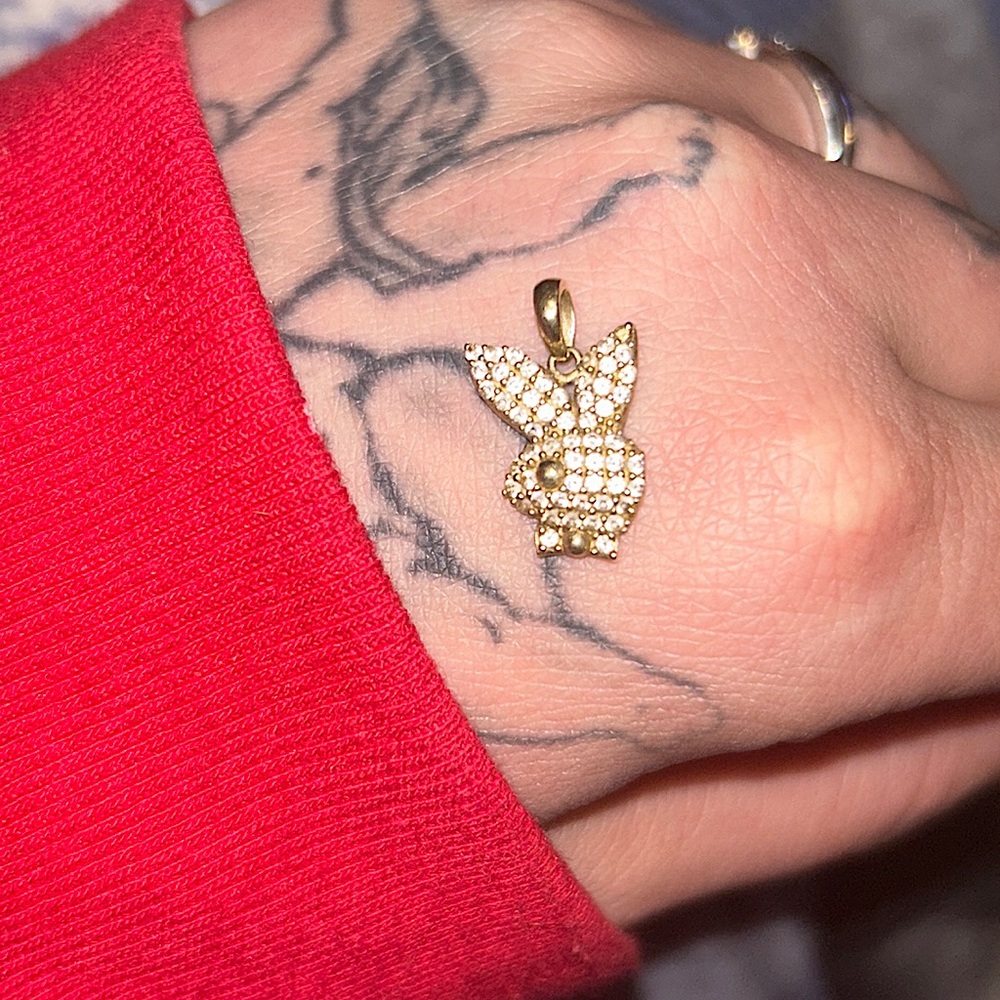 Playboy Bunny 10k Pendant Only